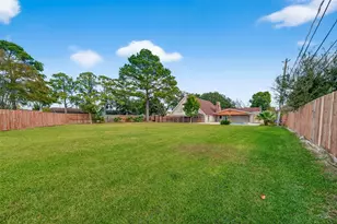 4901 Burning Tree Dr, Baytown, TX 77521 - Photo 50