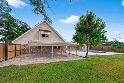 4901 Burning Tree Drive, Baytown, TX 77521 - Photo 46