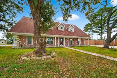 4901 Burning Tree Drive, Baytown, TX 77521 - Photo 2