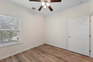 3533 Avenue M, Galveston, TX 77550 - Photo 12