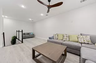 553 Rd 5822, Cleveland, TX 77327 - Photo 12