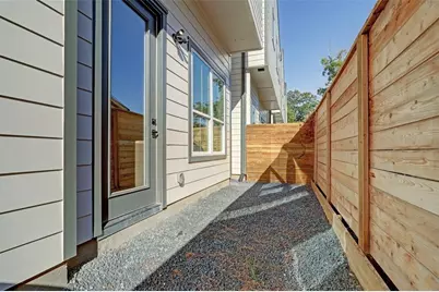 4508 Old Yale Street #D, Houston, TX 77018 - Photo 4