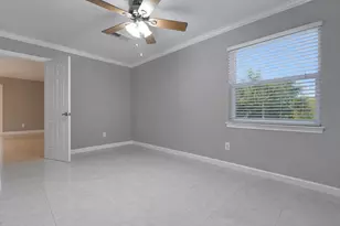 11702 Leader St, Houston, TX 77072 - Photo 12
