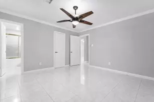11702 Leader St, Houston, TX 77072 - Photo 10