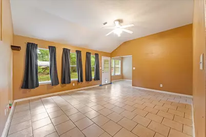 10344 Royal Damon Drive, Conroe, TX 77303 - Photo 8