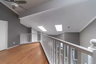 9400 Doliver Dr, Houston, TX 77063 - Photo 16