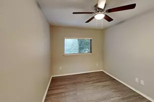 4808 Woodstock Dr, Georgetown, TX 78633 - Photo 12