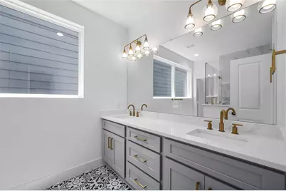 4610 Crown Grove Lane, Houston, TX 77018 - Photo 16