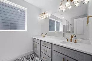 4610 Crown Grove Ln, Houston, TX 77018 - Photo 16