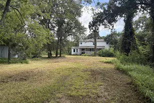 2529 Commerce St, Liverpool, TX 77577 - Photo 1