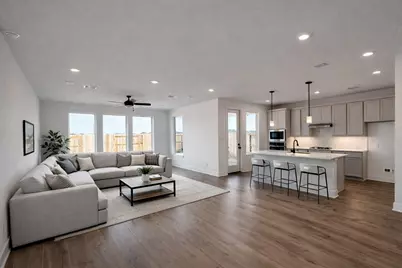 29414 Meadowcreek Hill Drive, Waller, TX 77484 - Photo 2