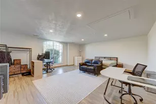 2742 Westchester Cir, Pearland, TX 77584 - Photo 4