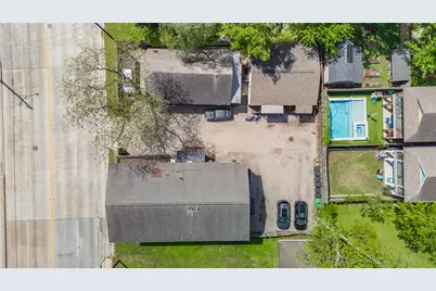 1603 Airline Drive, Houston, TX 77009 - Photo 2