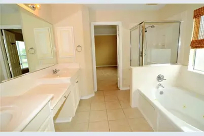 1030 Walnut Pointe, League City, TX 77573 - Photo 16