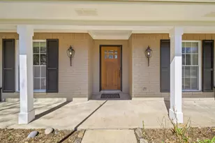 2705 Woodcliff Ct, College Station, TX 77845 - Photo 2