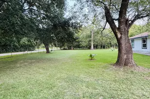 307 County Rd 3997, Cleveland, TX 77328 - Photo 30