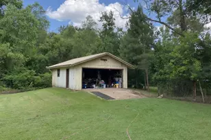 307 County Rd 3997, Cleveland, TX 77328 - Photo 24