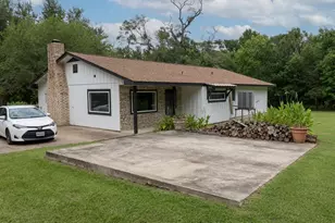 307 County Rd 3997, Cleveland, TX 77328 - Photo 26