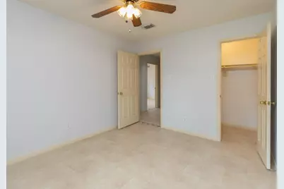 3926 Oak Gardens Drive, Houston, TX 77339 - Photo 16