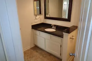 12400 Overbrook Ln, Houston, TX 77077 - Photo 8