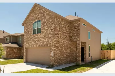 12723 Veterans Ranch Road, Houston, TX 77014 - Photo 2