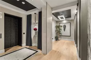 1409 Post Oak Blvd, Houston, TX 77056 - Photo 18