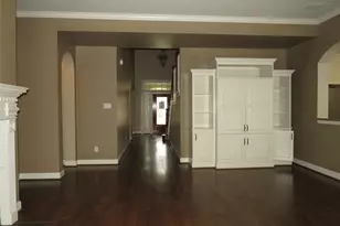 13322 Castle Combe Dr, Houston, TX 77044 - Photo 6
