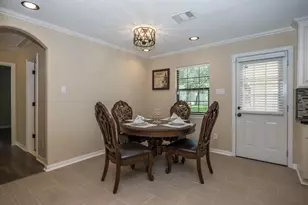 11038 Waxwing St, Houston, TX 77035 - Photo 6