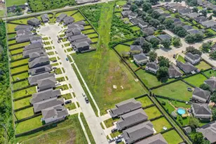 5638 Madden Ln, Houston, TX 77048 - Photo 16