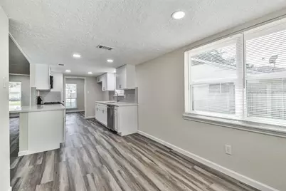 12614 Dermott Drive, Houston, TX 77065 - Photo 10