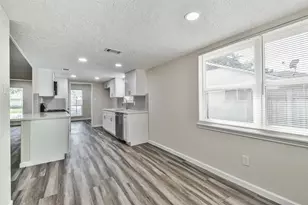 12614 Dermott Dr, Houston, TX 77065 - Photo 10