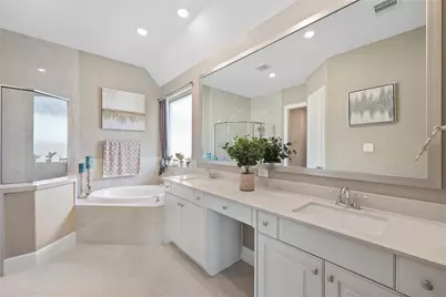 1014 Lakemont Bend Lane, Pinehurst, TX 77362 - Photo 24