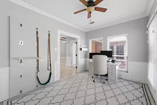 15 Hornsilver Pl, The Woodlands, TX 77381 - Photo 8