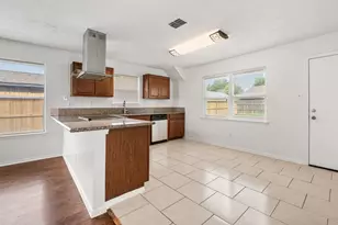 7018 Stoney River Dr, Spring, TX 77379 - Photo 4