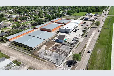 13103 Hiram Clarke Road, Houston, TX 77045 - Photo 10