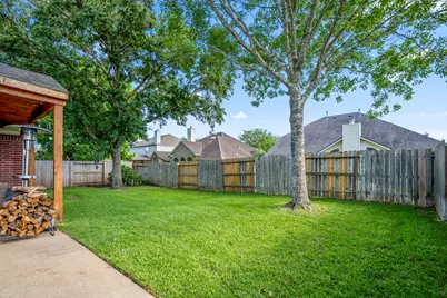 9114 Carriage Point, Sugar Land, TX 77479 - Photo 36