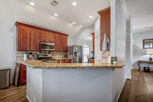 9114 Carriage Point Dr, Sugar Land, TX 77479 - Photo 10