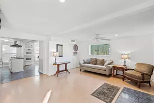 611 Church St, Galveston, TX 77550 - Photo 12