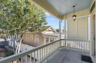 611 Church St, Galveston, TX 77550 - Photo 32