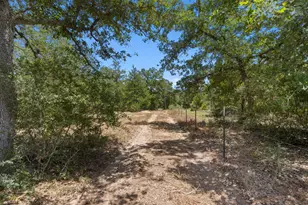 1071 Blacksmith Farm Ln, Weimar, TX 78962 - Photo 1