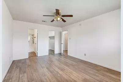 217 Lazy Lane, Conroe, TX 77301 - Photo 18