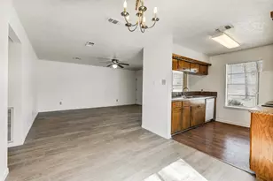 217 Lazy Ln, Conroe, TX 77301 - Photo 16