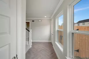 11409 Galway Grv Dr, Houston, TX 77047 - Photo 2