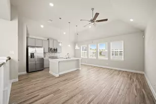 11409 Galway Grv Dr, Houston, TX 77047 - Photo 10