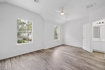 178 S Walden Elms Circle, The Woodlands, TX 77382 - Photo 18