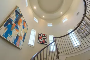 1314 Sherwood Springs Ln, Houston, TX 77043 - Photo 12