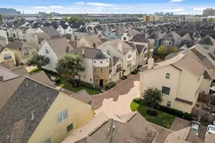 1314 Sherwood Springs Ln, Houston, TX 77043 - Photo 36