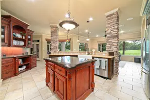 6210 Pebble Beach Dr, Houston, TX 77069 - Photo 18