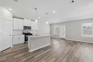 1484 Waggoner Rnch Trl, Conroe, TX 77301 - Photo 2