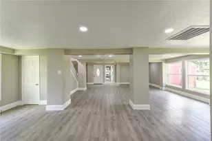 15170 McRae Lake, Conroe, TX 77303 - Photo 12